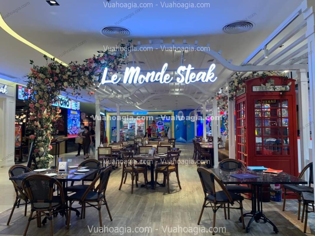 Hồng leo giả trang trí nhà hàng
