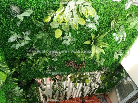 tường cây giả 