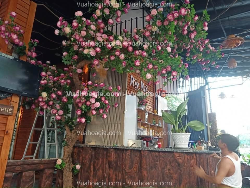 cây hoa hồng giả trang trí quán cây hoa hồng giả trang trí quán
